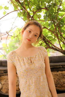 年轻的小姨子免费看
